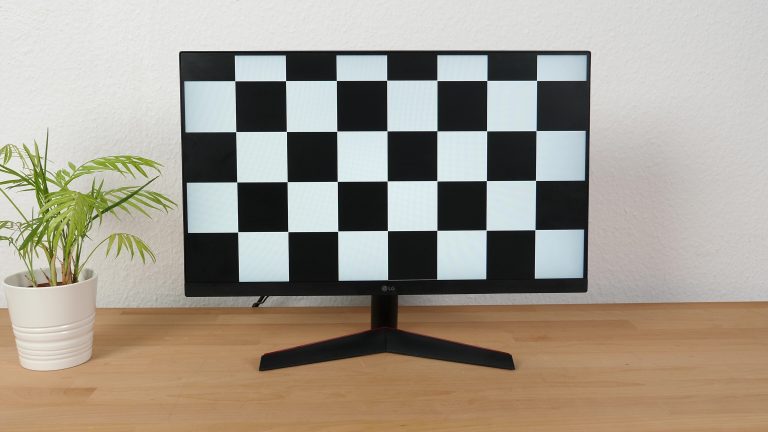 LG 24GN600-B Tiled picture